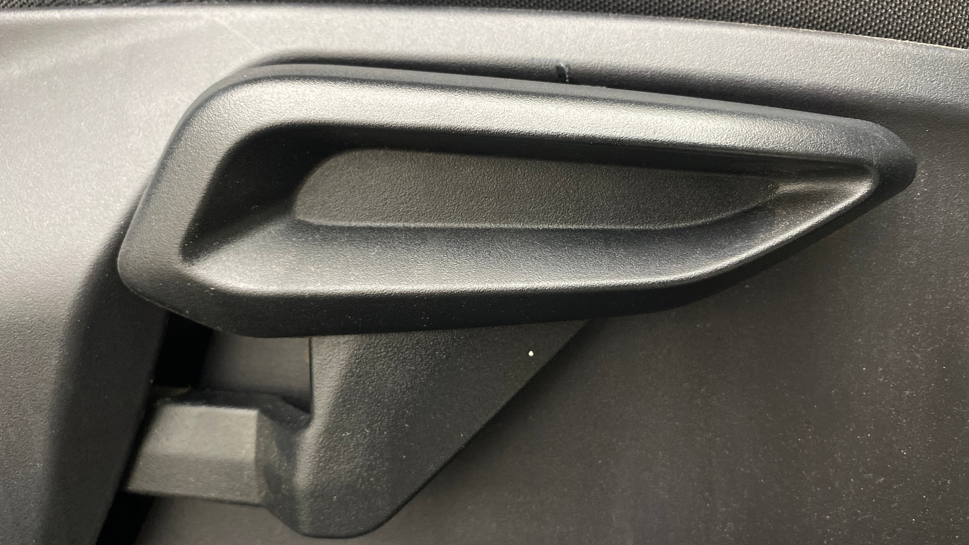 View 2022 Tata Tiago Revotorq XB Image 18 Used 2022 Tata Tiago Revotorq XB Image 18