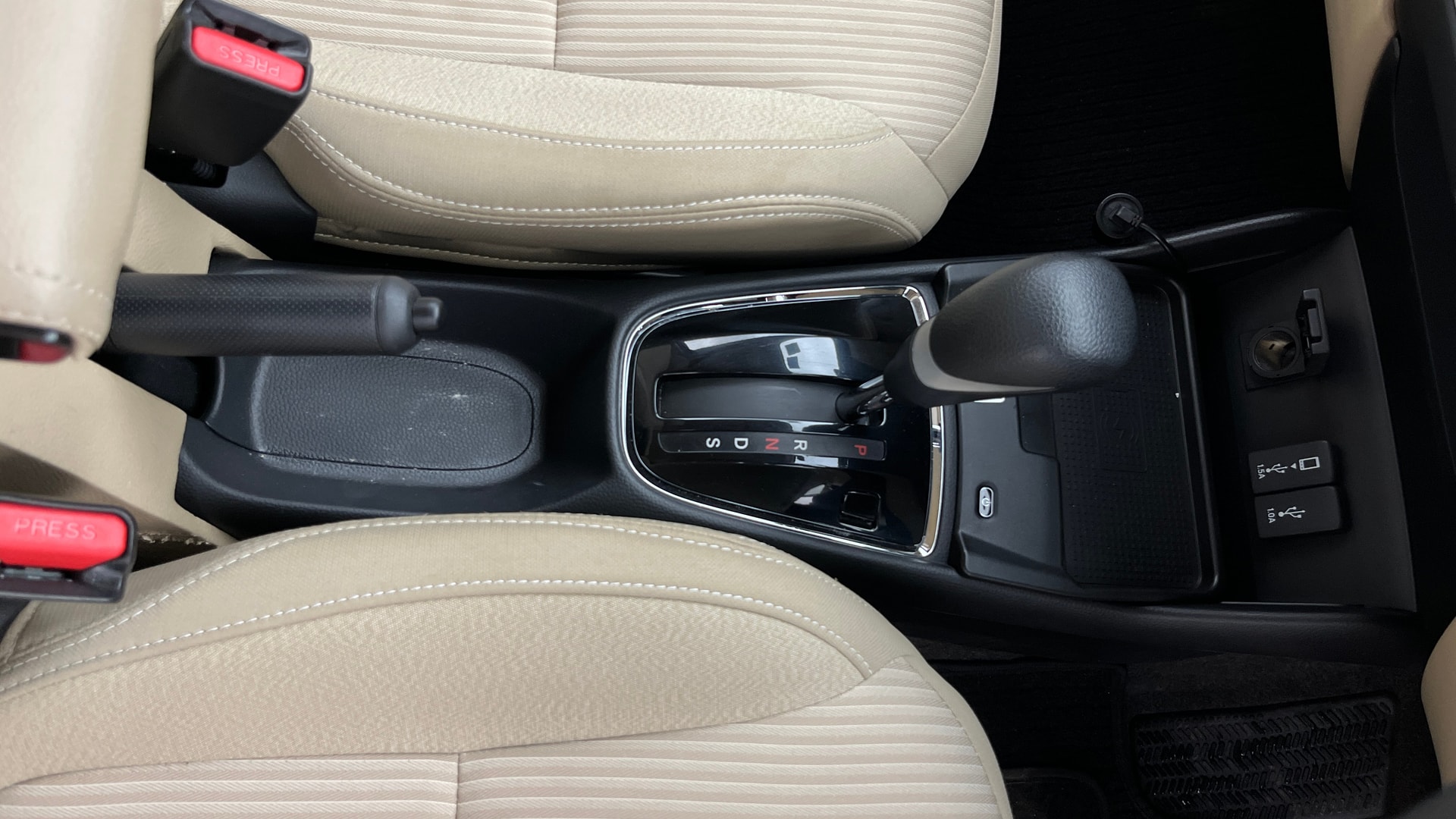 View 2024 Honda Amaze E MT Petrol BS IV Image 39 Used 2024 Honda Amaze E MT Petrol BS IV Image 39