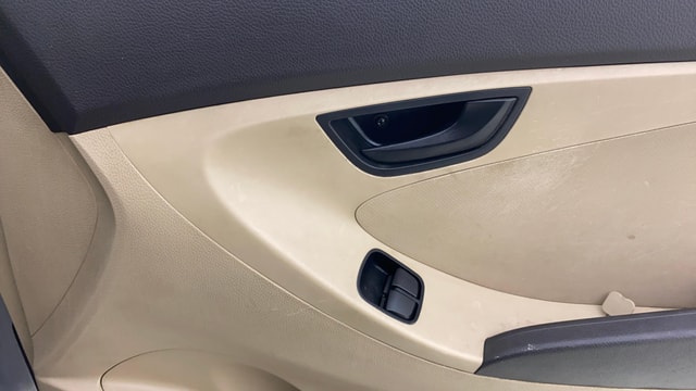 View Hyundai EON Image 32 Used Hyundai EON Image 32