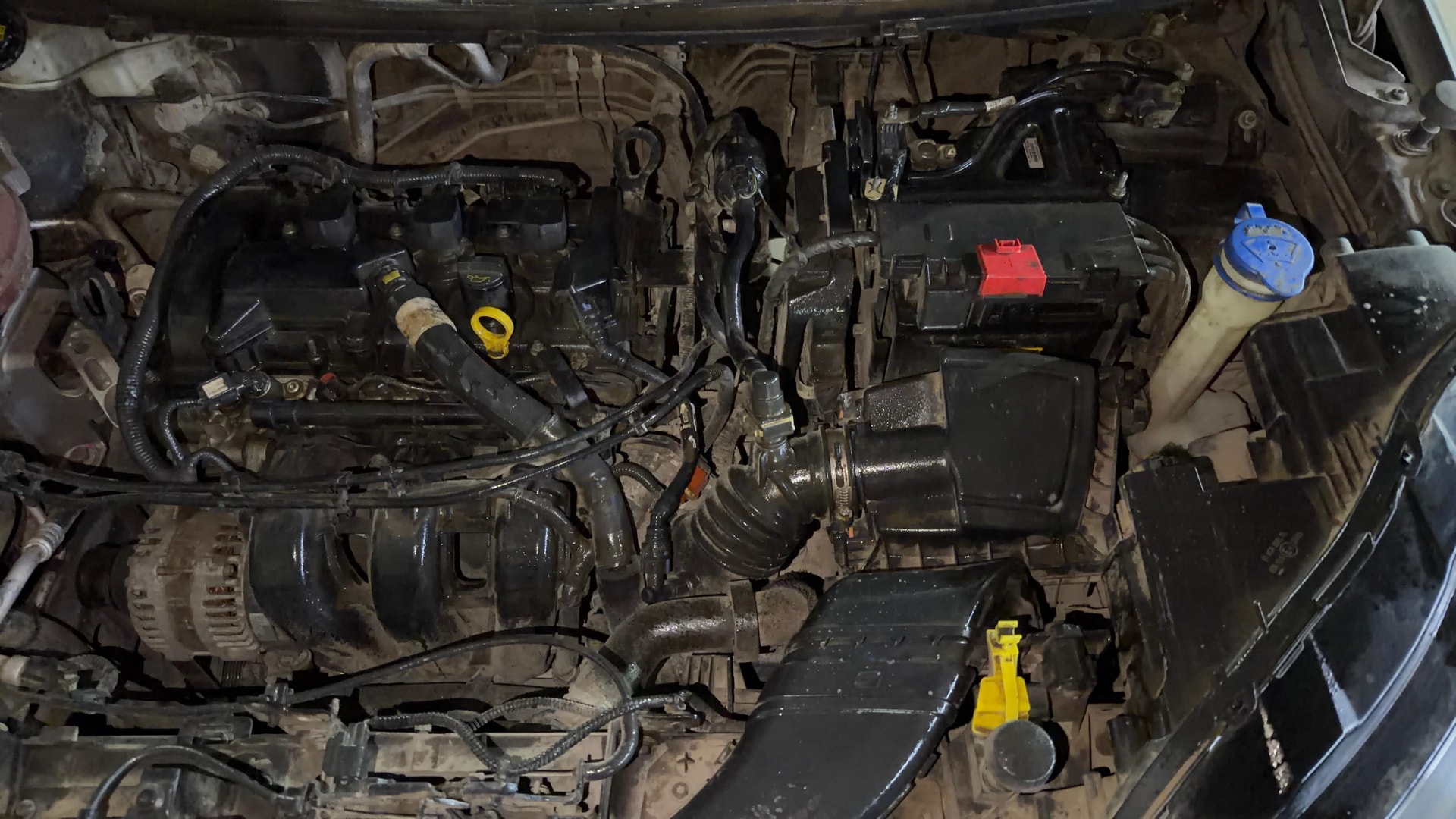 View 2020 Ford EcoSport 1.5 TDCi Diesel Ambiente BS IV Image 14 Used 2020 Ford EcoSport 1.5 TDCi Diesel Ambiente BS IV Image 14