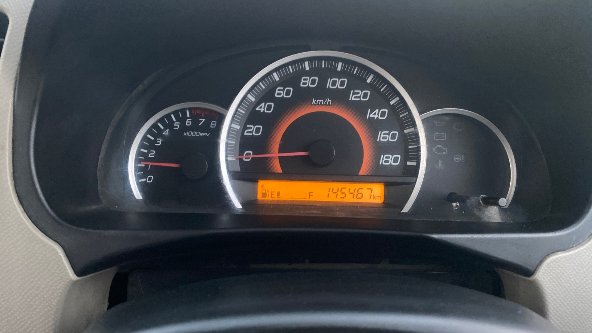 View 2016 Maruti Suzuki 1000 Base Variant Image 33 Used 2016 Maruti Suzuki 1000 Base Variant Image 33