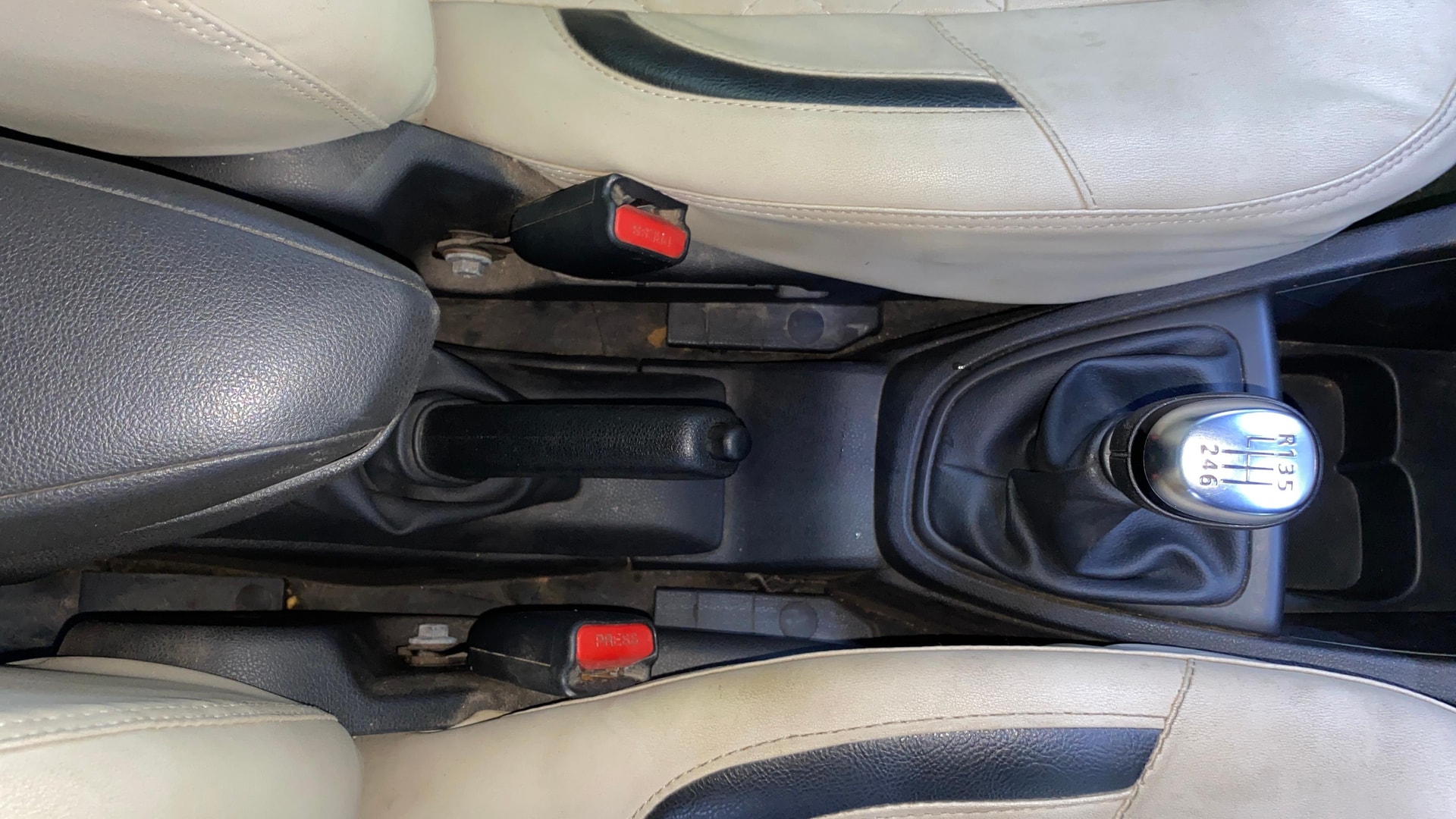 View 2019 Renault Captur RXL Diesel Image 44 Used 2019 Renault Captur RXL Diesel Image 44