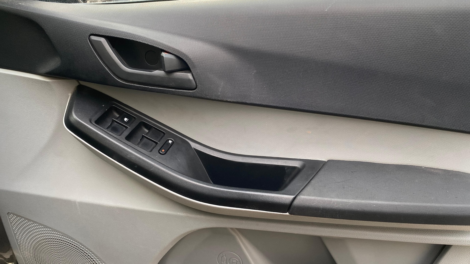 View 2024 Tata Tiago Revotorq XB Image 32 Used 2024 Tata Tiago Revotorq XB Image 32