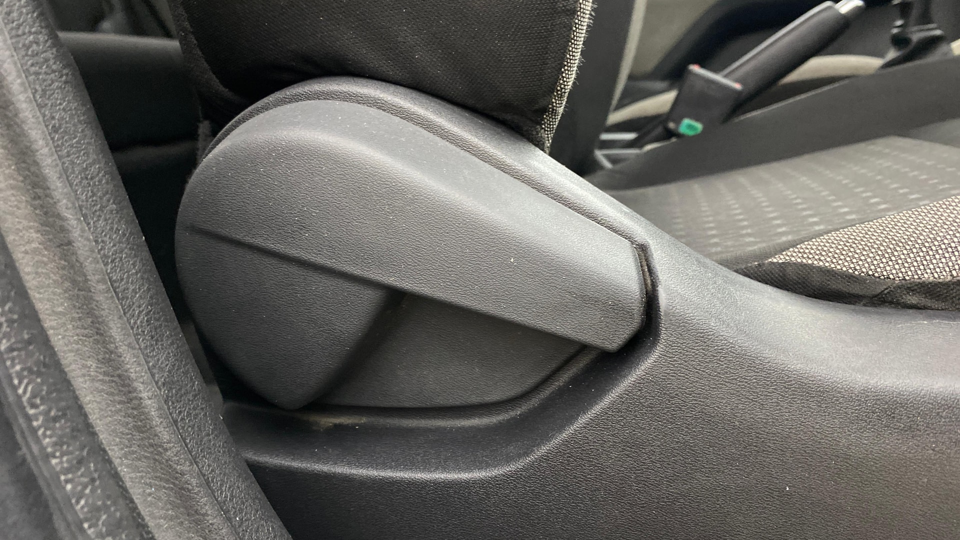 View 2021 Nissan Magnite XE Image 10 Used 2021 Nissan Magnite XE Image 10