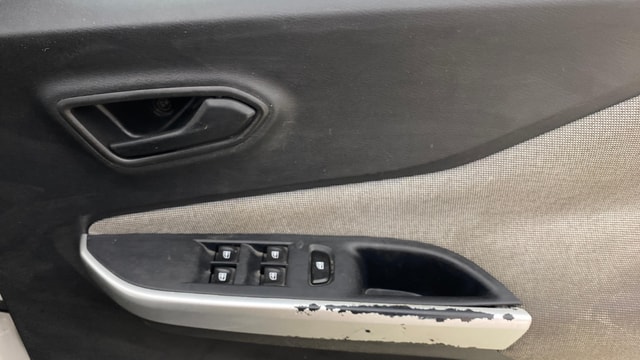 View Nissan Magnite Image 38 Used Nissan Magnite Image 38