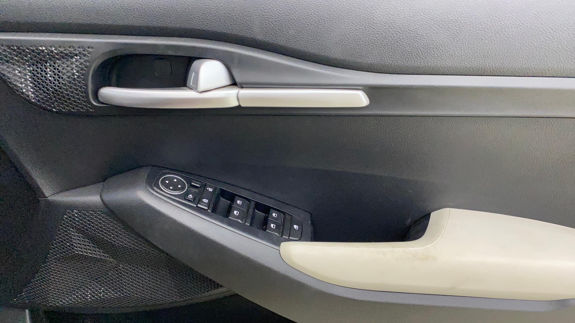 View 2022 Kia Seltos D1.5 CRDI VGT 6MT HTK Plus Image 40 Used 2022 Kia Seltos D1.5 CRDI VGT 6MT HTK Plus Image 40
