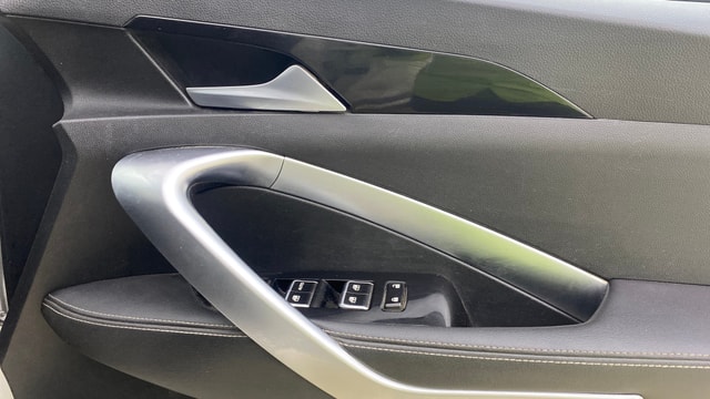 View MG Hector Image 40 Used MG Hector Image 40