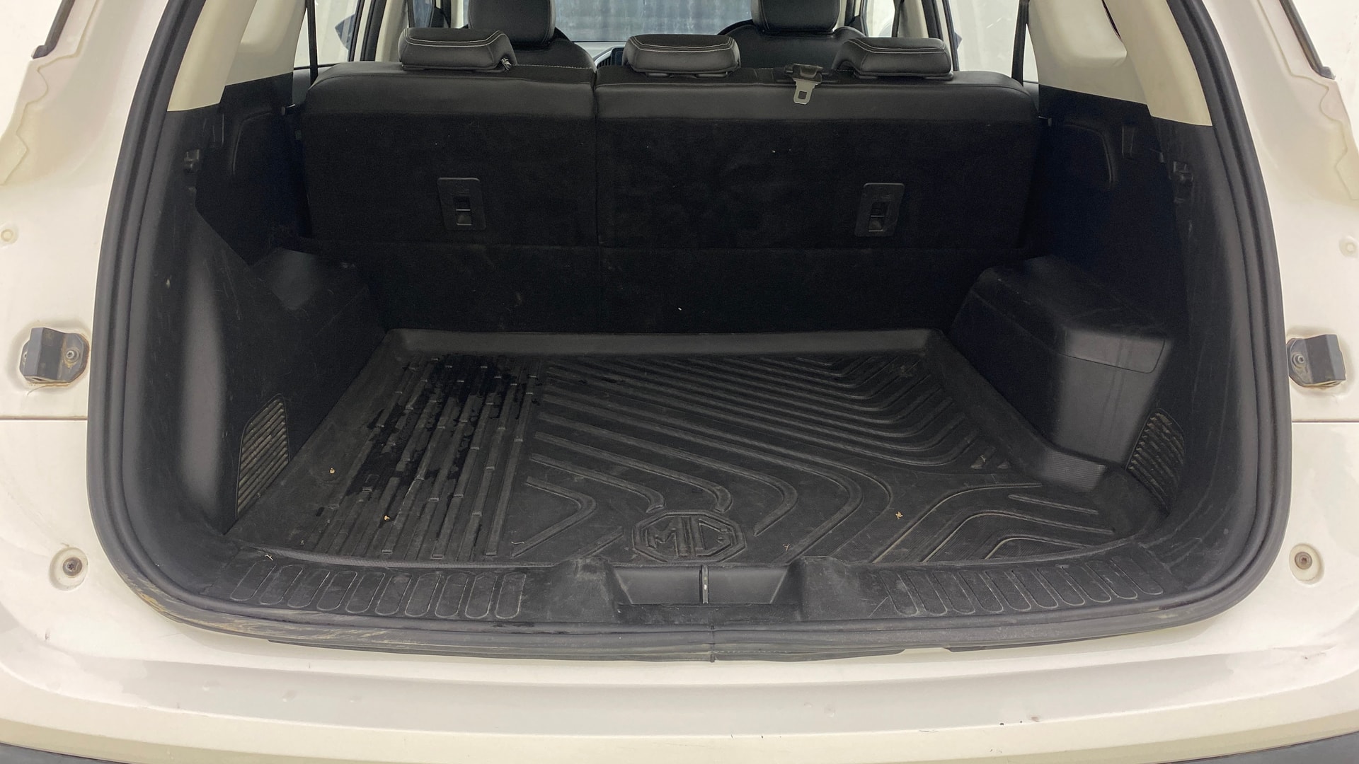 View 2019 MG Hector Sharp Diesel Image 7 Used 2019 MG Hector Sharp Diesel Image 7