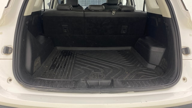 View MG Hector Image 7 Used MG Hector Image 7