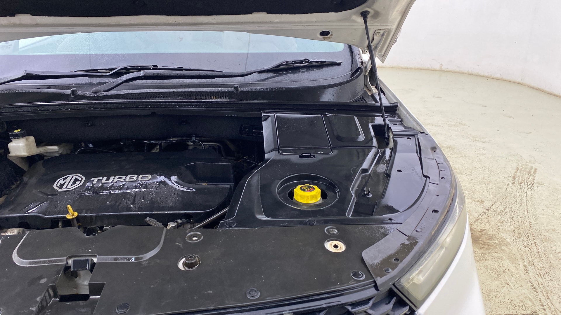 View 2021 MG Hector Plus Sharp Turbo 6 Seater Diesel Image 31 Used 2021 MG Hector Plus Sharp Turbo 6 Seater Diesel Image 31
