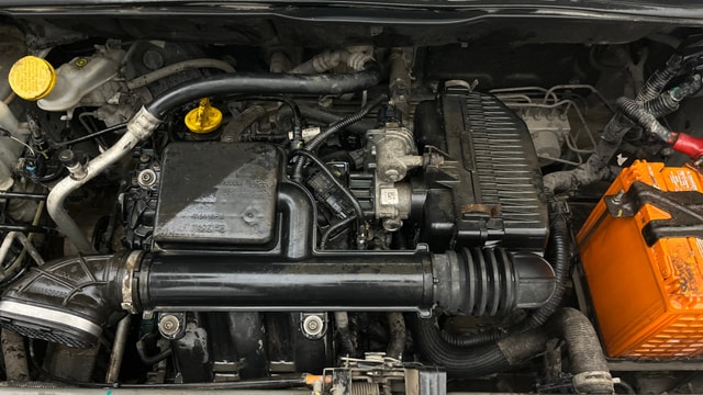 View Renault Triber Image 42 Used Renault Triber Image 42