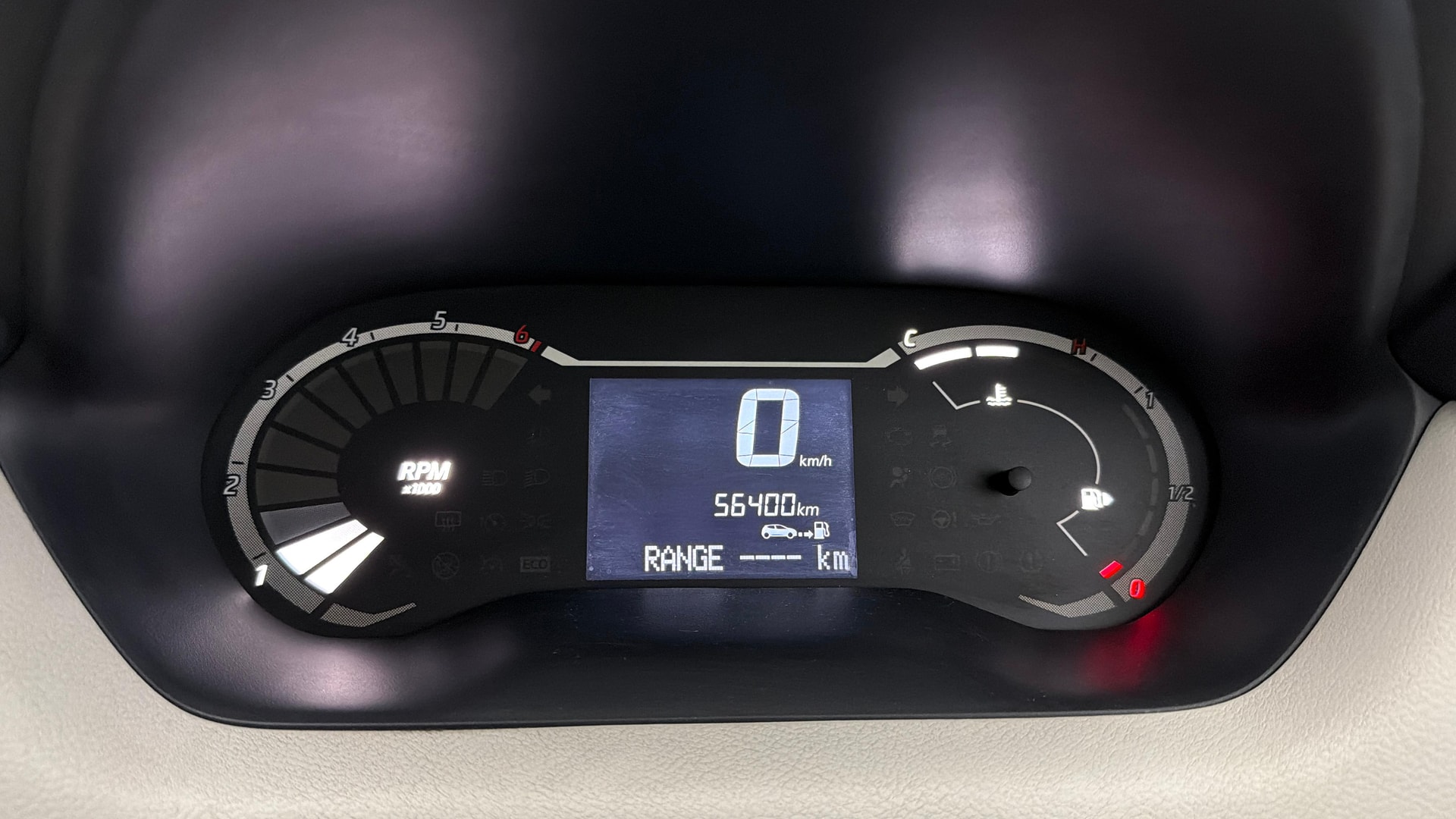 View 2022 Nissan Magnite XE Image 34 Used 2022 Nissan Magnite XE Image 34