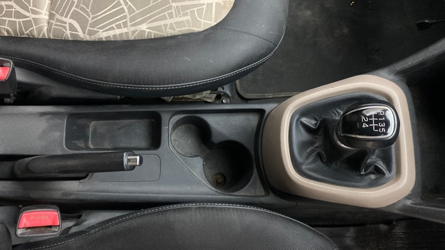 View Hyundai Grand i10 Image 39 Used Hyundai Grand i10 Image 39