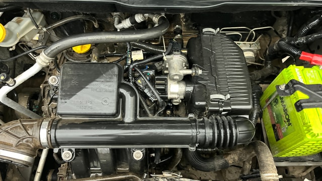 View Renault Triber Image 42 Used Renault Triber Image 42