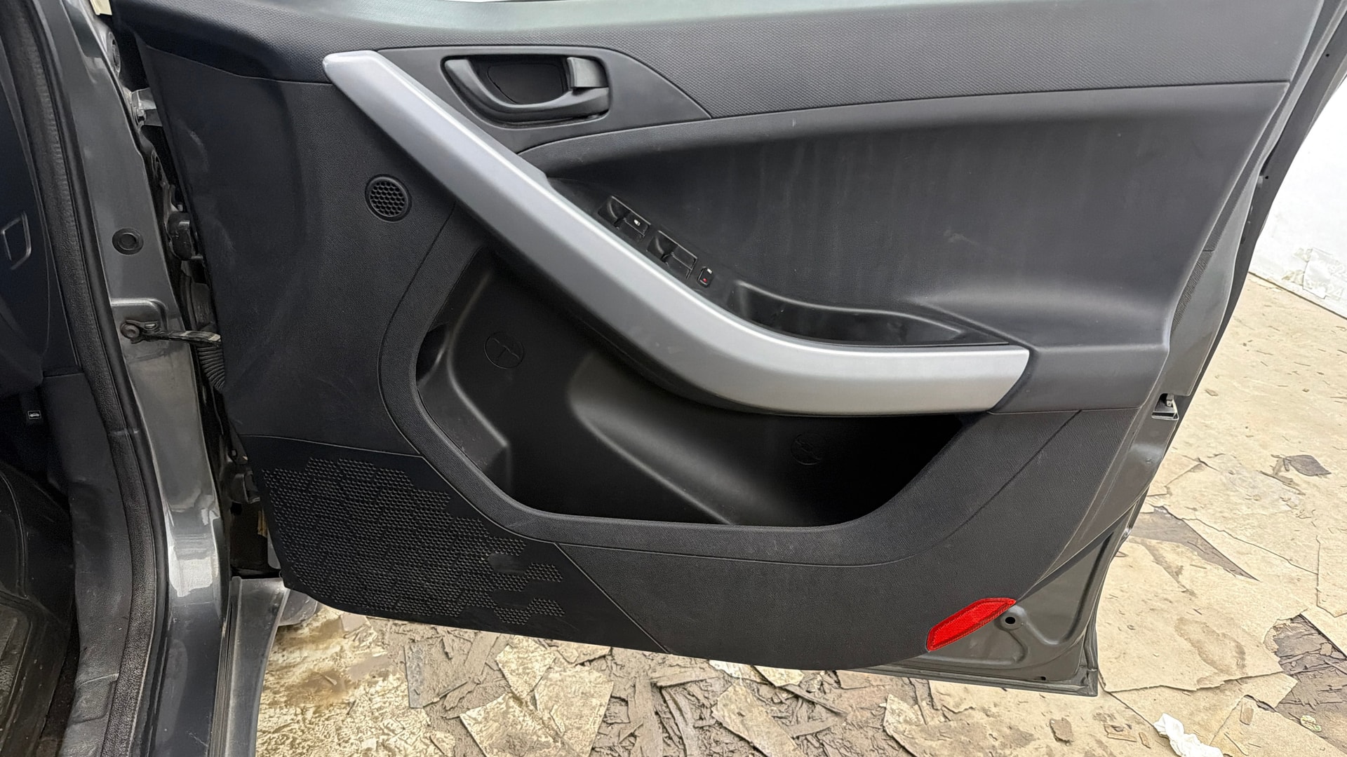 View 2021 Tata Nexon Revotron XMA AMT Image 33 Used 2021 Tata Nexon Revotron XMA AMT Image 33