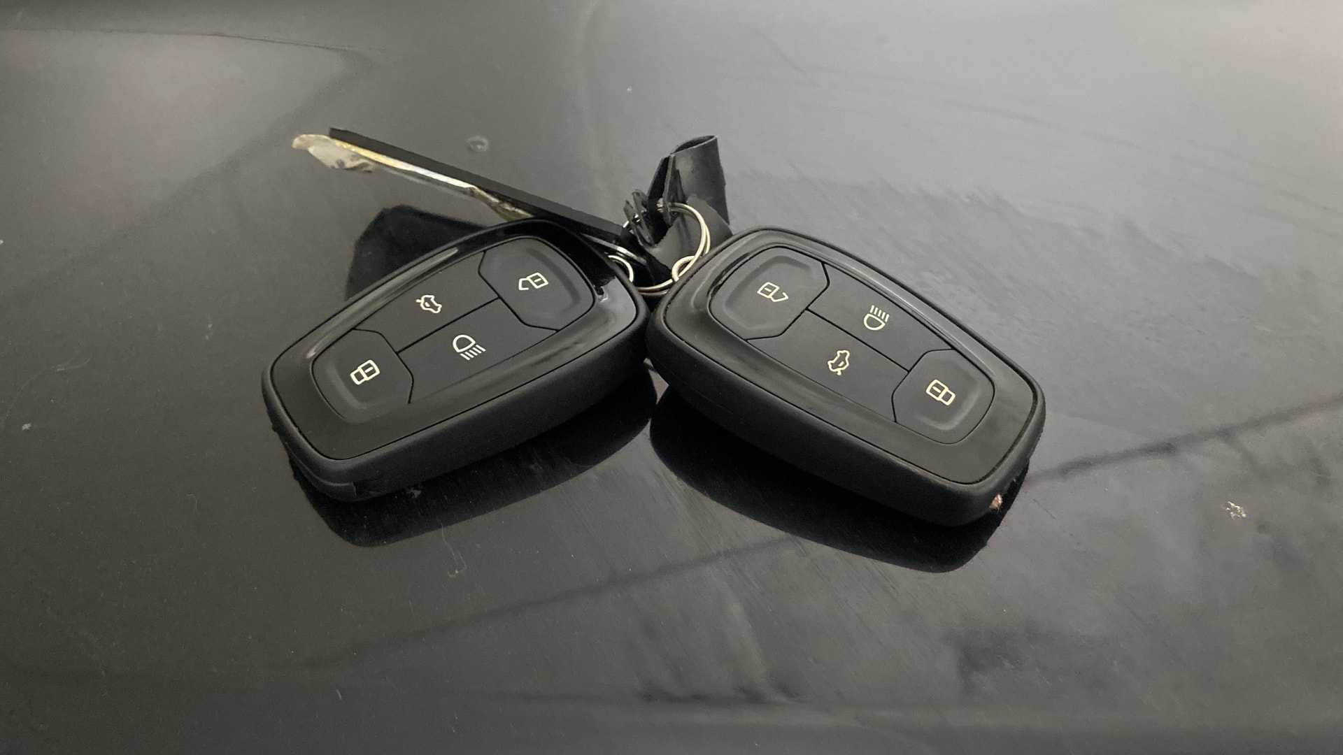 Used 2023 Tata Safari Used 2023 Tata Safari