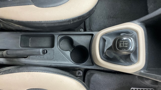 View Hyundai Grand i10 Image 38 Used Hyundai Grand i10 Image 38