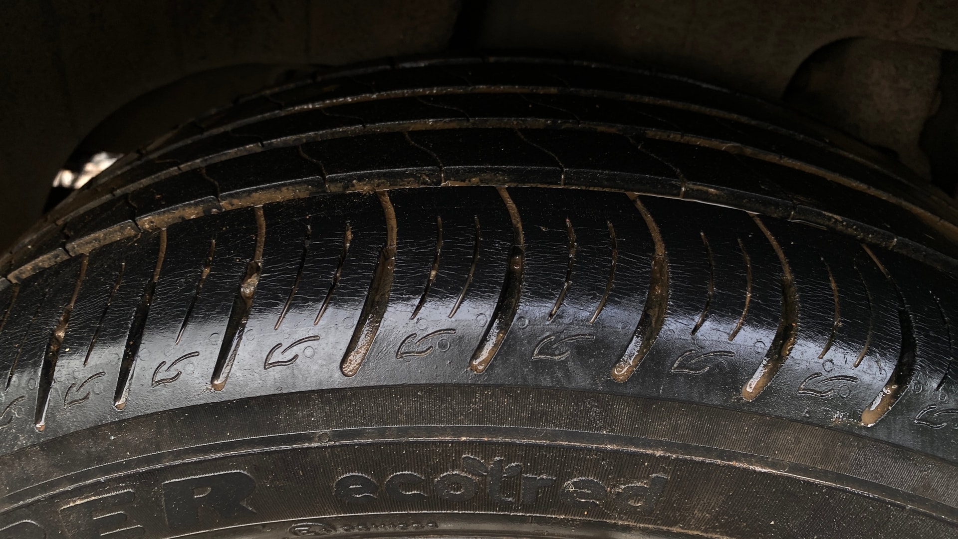 View 2019 Mahindra XUV300 W4 Petrol BS IV Image 14 Used 2019 Mahindra XUV300 W4 Petrol BS IV Image 14