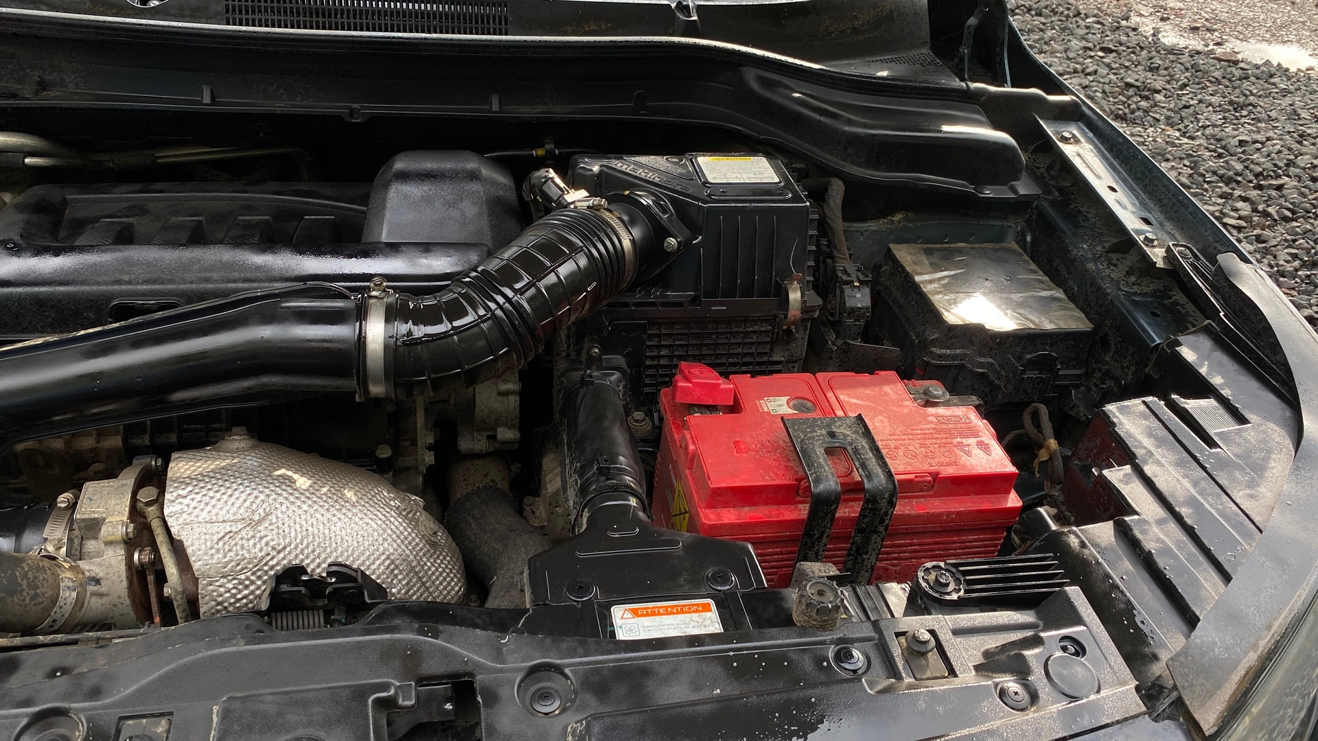 View 2019 Mahindra XUV300 W4 Petrol BS IV Image 13 Used 2019 Mahindra XUV300 W4 Petrol BS IV Image 13