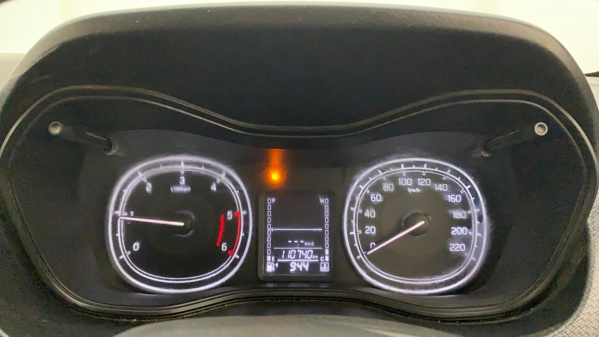 View 2018 Maruti Suzuki 1000 Base Variant Image 34 Used 2018 Maruti Suzuki 1000 Base Variant Image 34