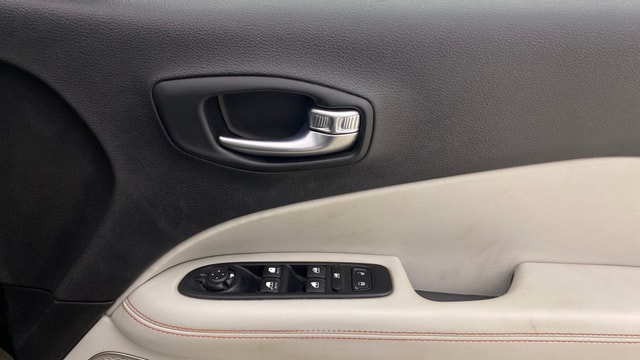 View Jeep Compass Image 39 Used Jeep Compass Image 39