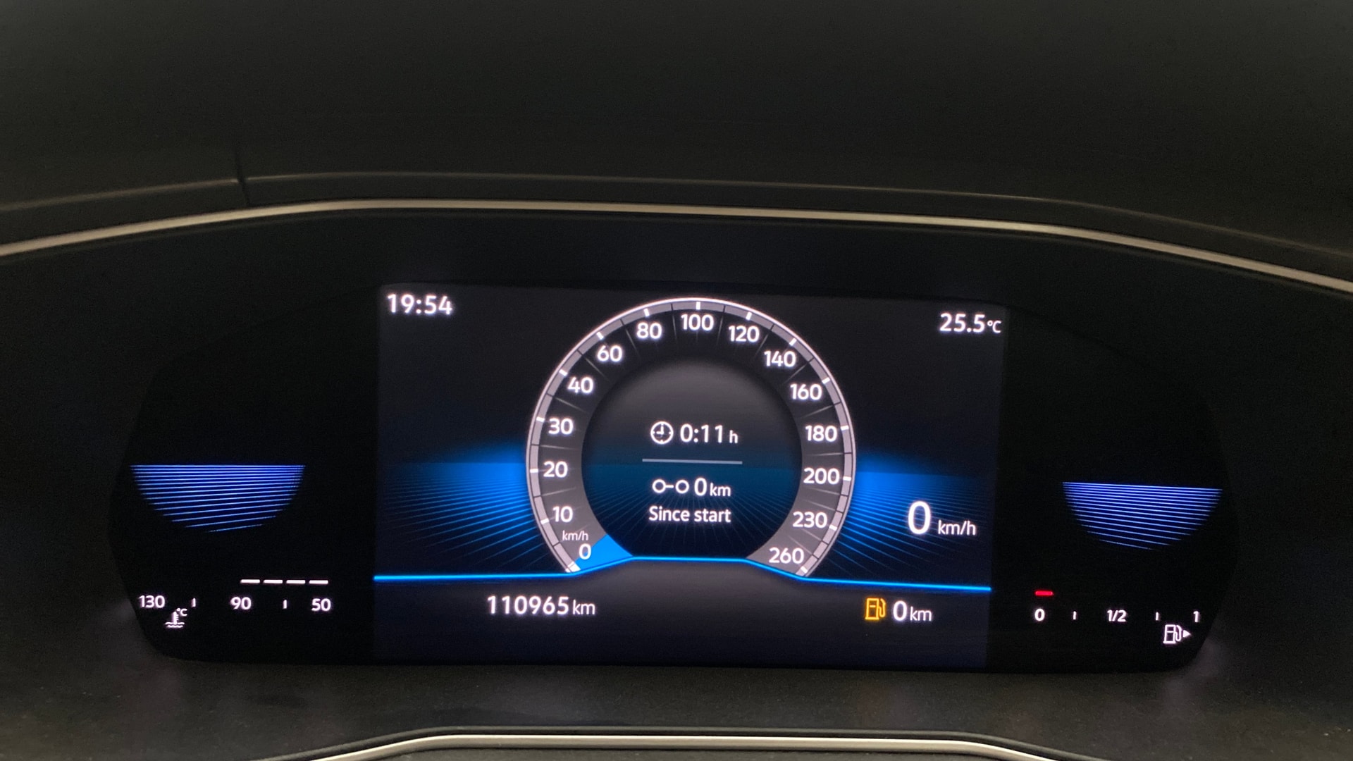 View 2022 Volkswagen Taigun 1.0 TSI Topline MT Image 36 Used 2022 Volkswagen Taigun 1.0 TSI Topline MT Image 36