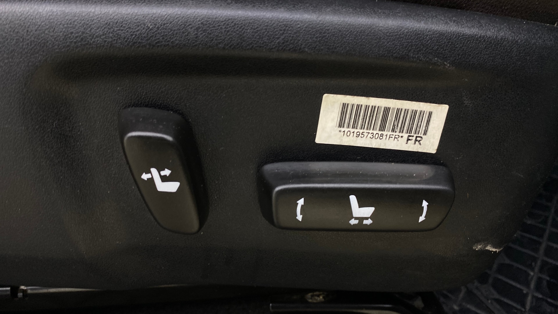 View 2017 Toyota Fortuner 2.8 4X2 MT Image 12 Used 2017 Toyota Fortuner 2.8 4X2 MT Image 12
