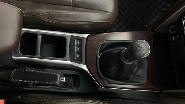 View Toyota Fortuner Image 43 Used Toyota Fortuner Image 43