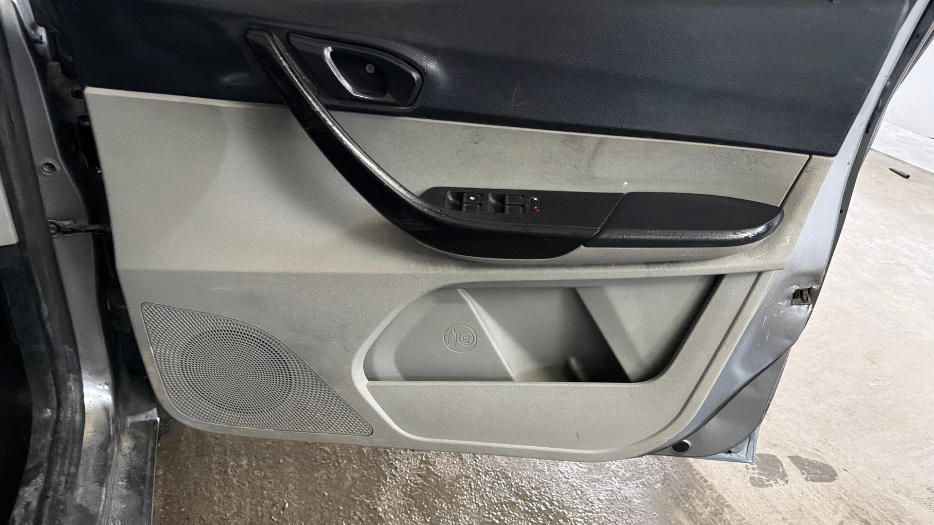 View 2019 Tata Tiago Revotorq XB Image 32 Used 2019 Tata Tiago Revotorq XB Image 32