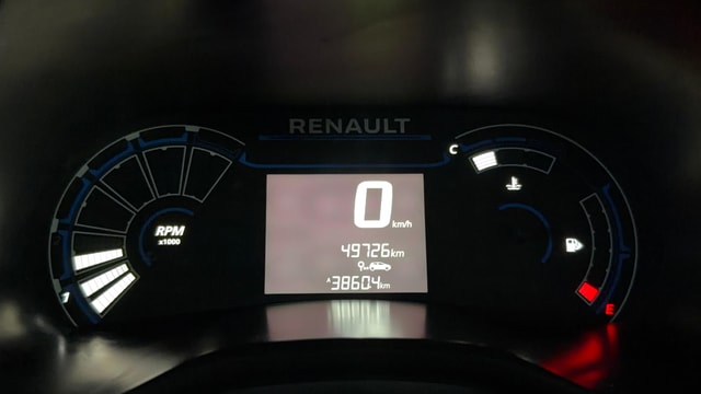 View Renault Triber Image 21 Used Renault Triber Image 21