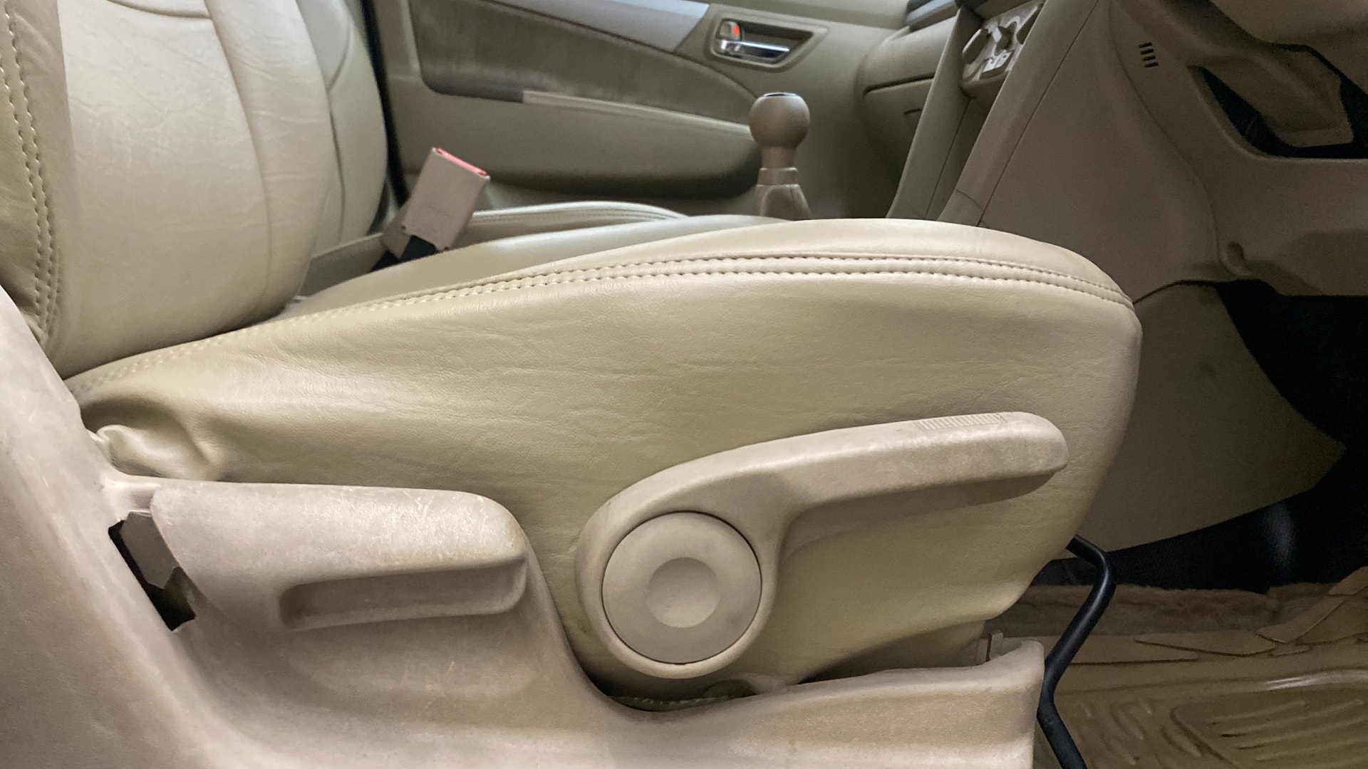 View 2015 Maruti Suzuki 1000 Base Variant Image 11 Used 2015 Maruti Suzuki 1000 Base Variant Image 11