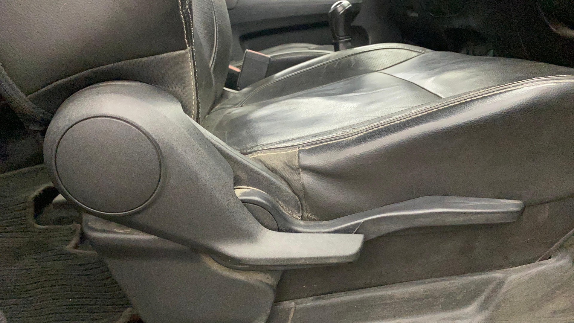 View 2020 Maruti Suzuki 1000 Base Variant Image 20 Used 2020 Maruti Suzuki 1000 Base Variant Image 20