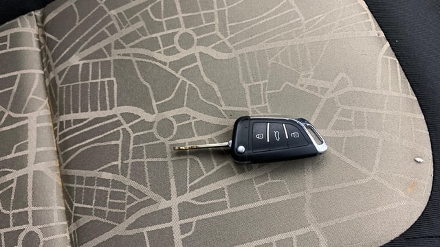 View Hyundai Grand i10 Image 27 Used Hyundai Grand i10 Image 27