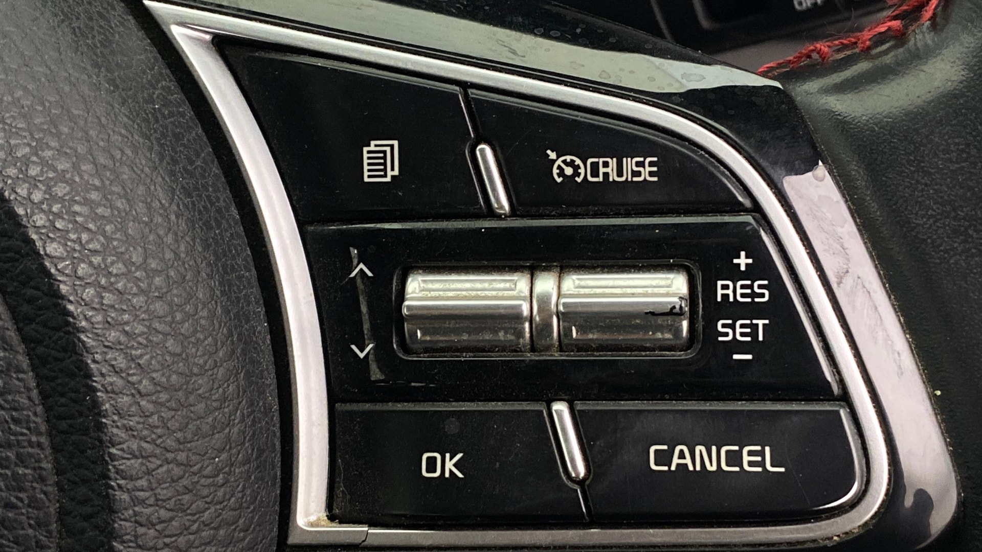 View 2021 Kia Seltos GTX Plus AT Diesel Image 3 Used 2021 Kia Seltos GTX Plus AT Diesel Image 3