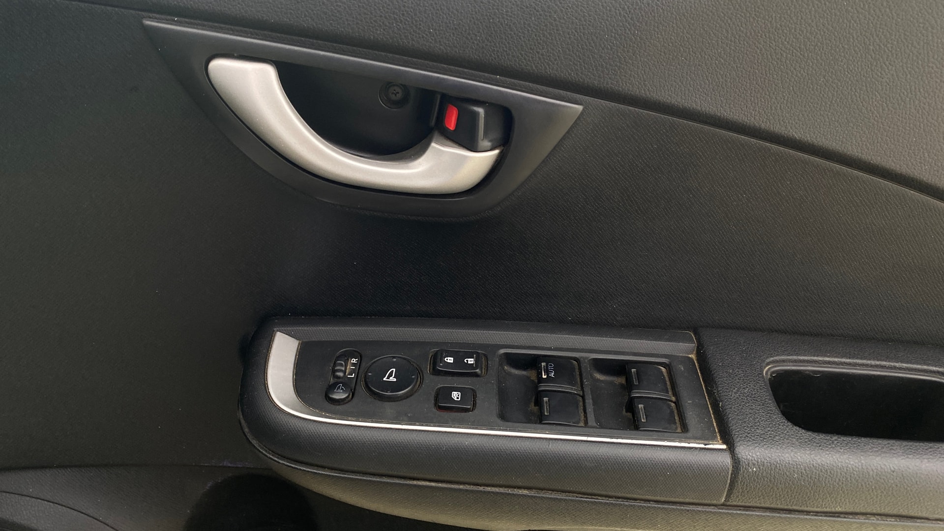 View 2017 Honda BR-V E Diesel Image 34 Used 2017 Honda BR-V E Diesel Image 34