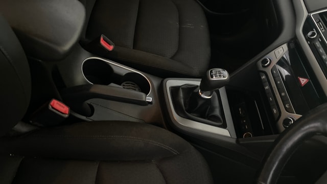 View Hyundai Elantra Image 38 Used Hyundai Elantra Image 38