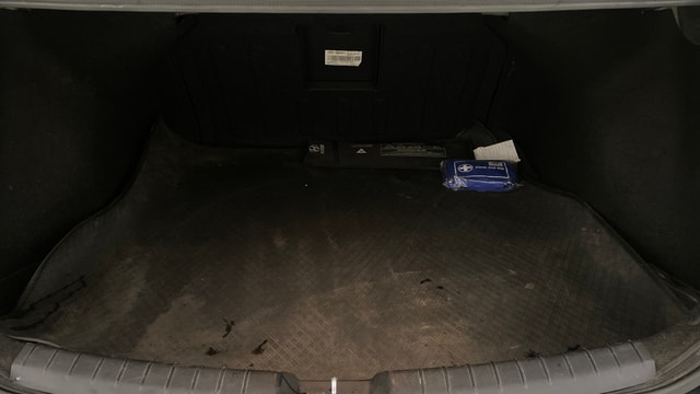 View Hyundai Elantra Image 10 Used Hyundai Elantra Image 10