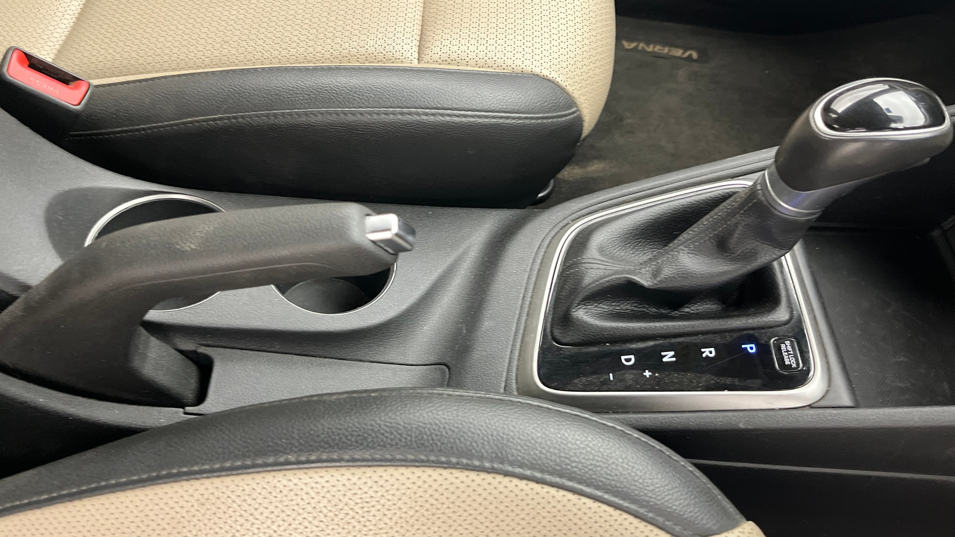 Used 2018 Hyundai Verna Used 2018 Hyundai Verna