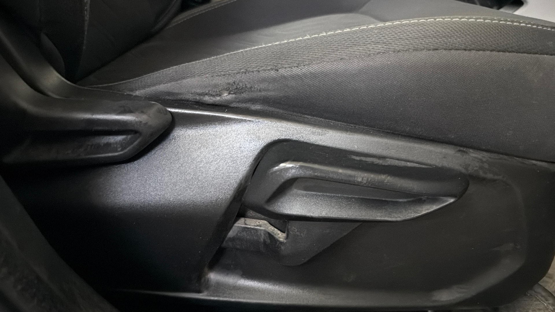 View 2021 Tata Nexon Revotron XE Image 19 Used 2021 Tata Nexon Revotron XE Image 19