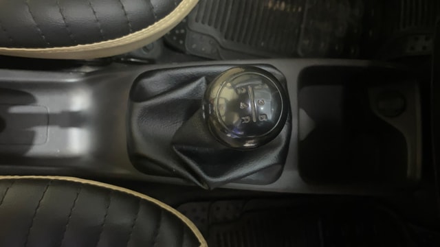 View Hyundai EON Image 37 Used Hyundai EON Image 37