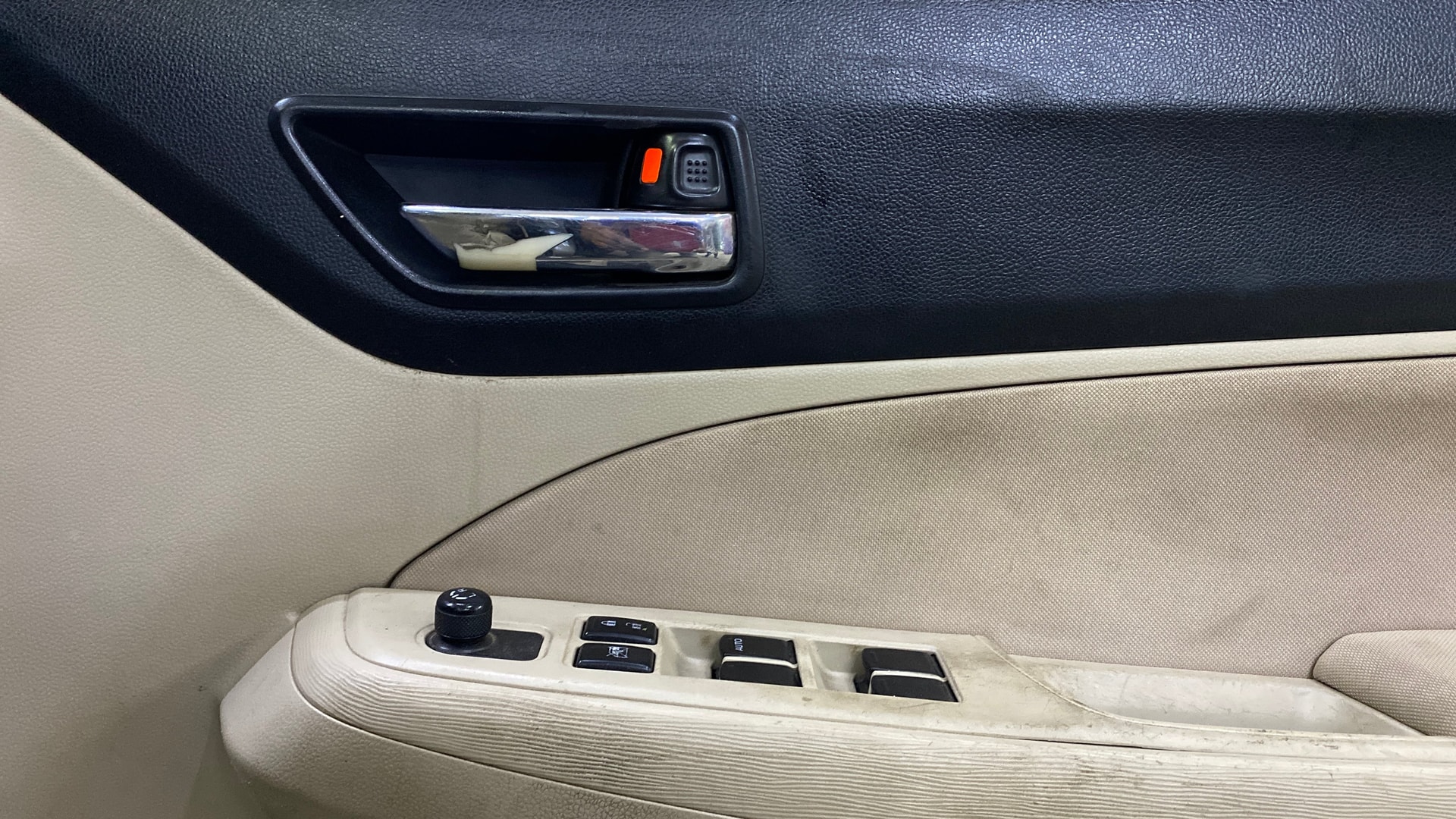 View 2018 Maruti Suzuki 1000 Base Variant Image 41 Used 2018 Maruti Suzuki 1000 Base Variant Image 41