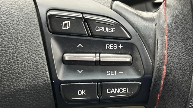 View Hyundai Elantra Image 3 Used Hyundai Elantra Image 3