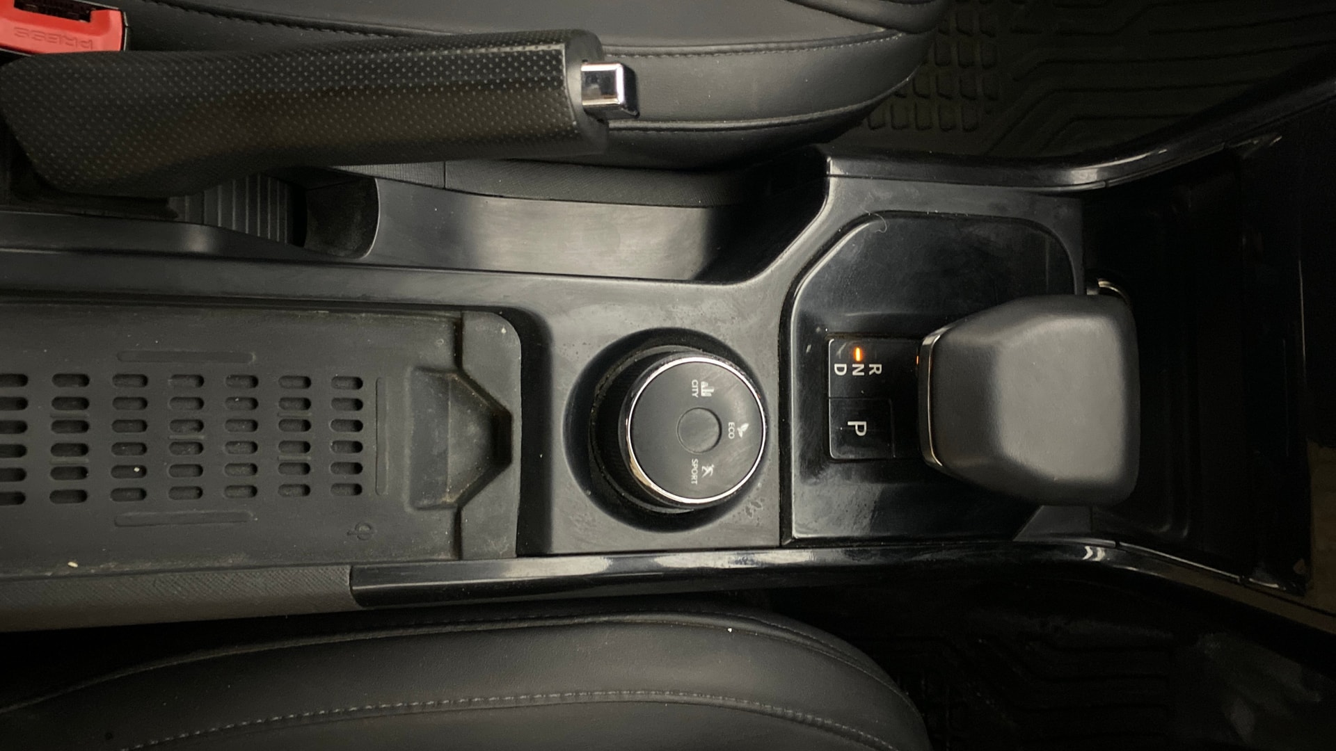 View 2024 Tata Nexon Revotron XE Image 40 Used 2024 Tata Nexon Revotron XE Image 40