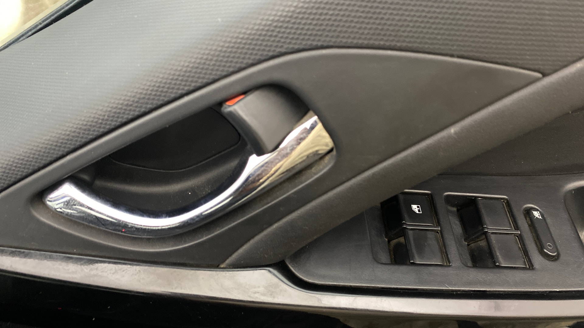 View 2024 Tata Nexon Revotron XE Image 34 Used 2024 Tata Nexon Revotron XE Image 34