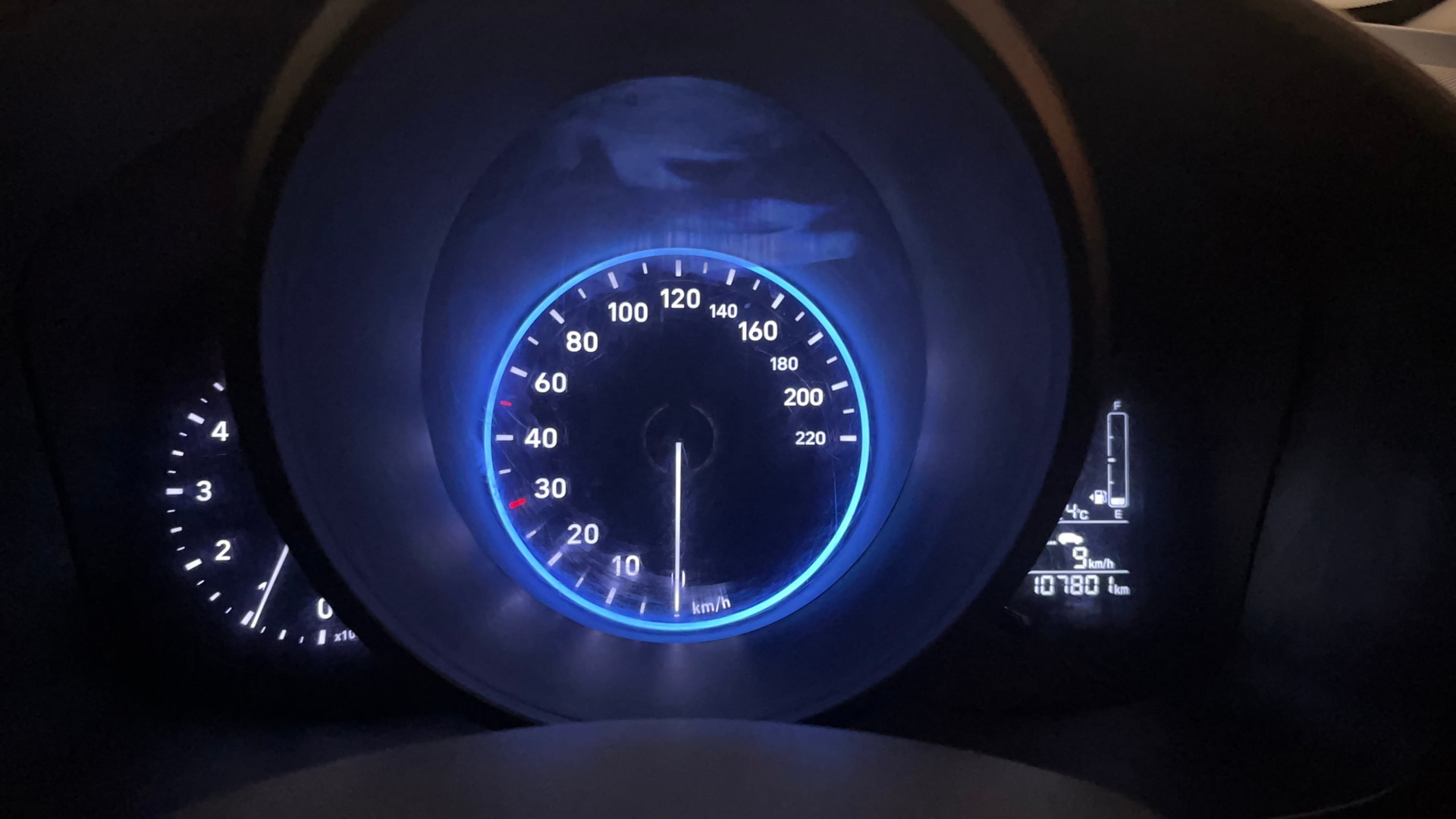 View 2019 Hyundai Venue SX 1.4 Diesel Dual Tone BS IV Image 33 Used 2019 Hyundai Venue SX 1.4 Diesel Dual Tone BS IV Image 33