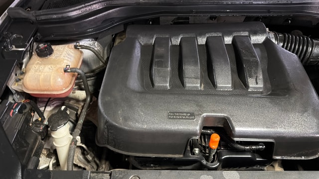 View Mahindra XUV700 Image 3 Used Mahindra XUV700 Image 3