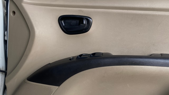 View Hyundai i10 Image 32 Used Hyundai i10 Image 32