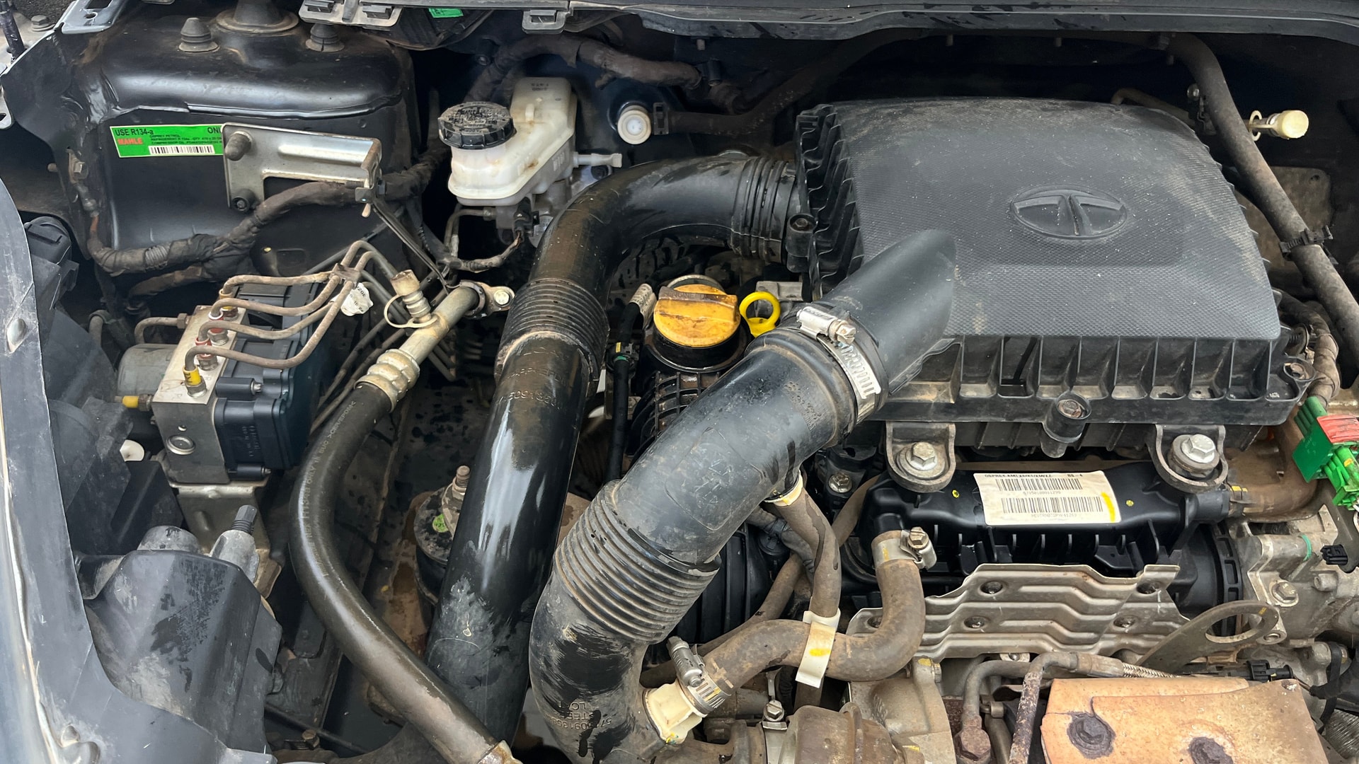 View 2020 Tata Nexon Revotron XMA AMT Image 3 Used 2020 Tata Nexon Revotron XMA AMT Image 3