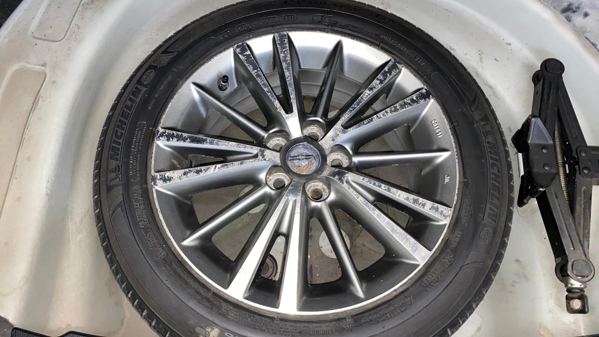 View 2015 Toyota Corolla Altis 1.8 VL AT Image 26 Used 2015 Toyota Corolla Altis 1.8 VL AT Image 26