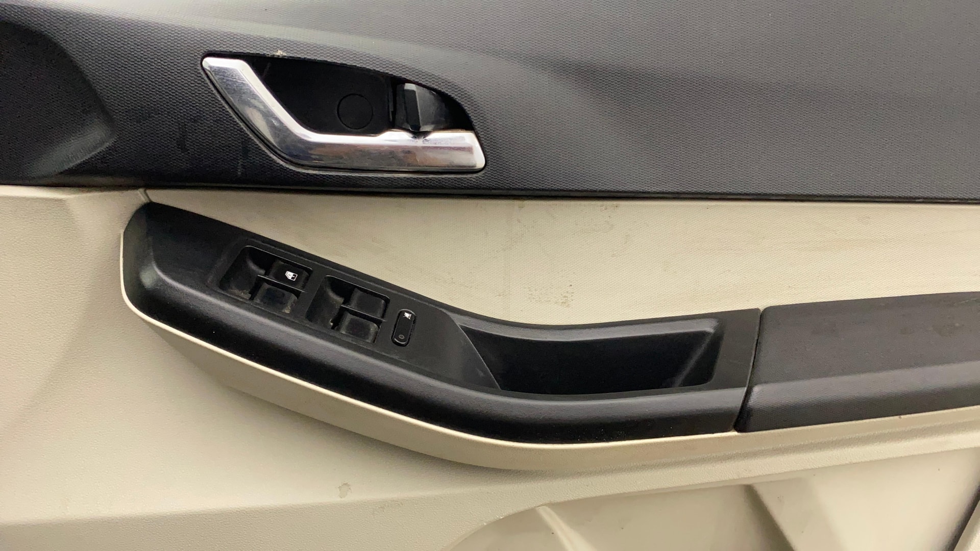 Used 2024 Tata Tiago Used 2024 Tata Tiago